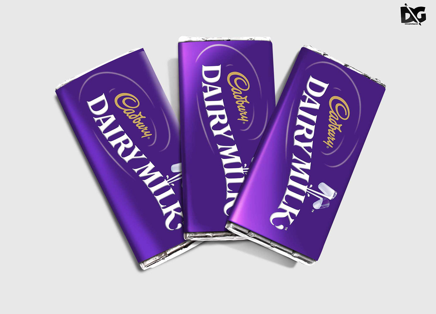 Wide chocolate packaging mockup with an easy editing experience via adobe photoshop since the mockup is provided in psd format. 160 Best Chocolate Bar Mockup Templates Graphic Design Resources